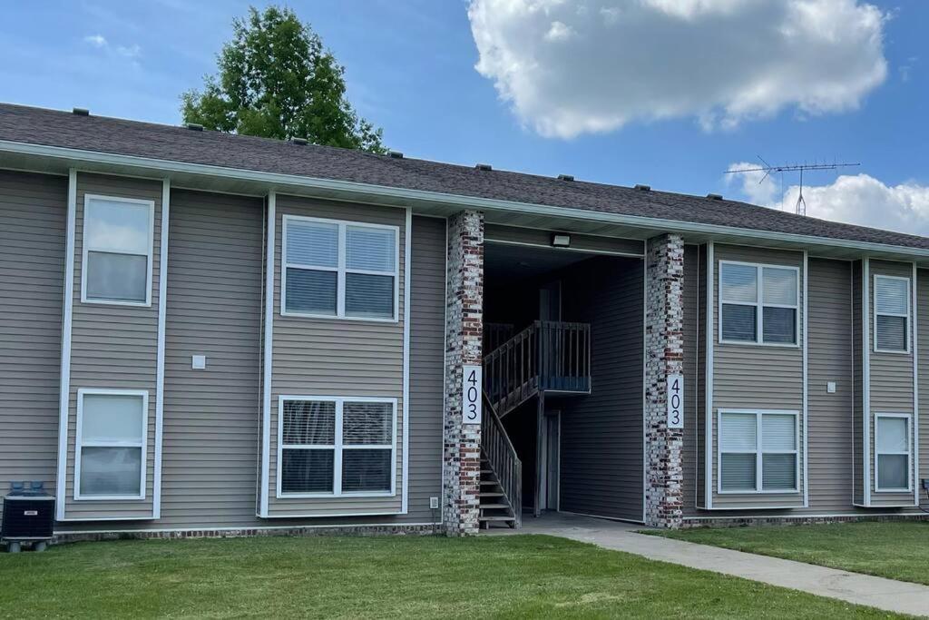 The Bernice - 2 Bedroom Apt In Quilt Town, Usa Hamilton Exterior photo